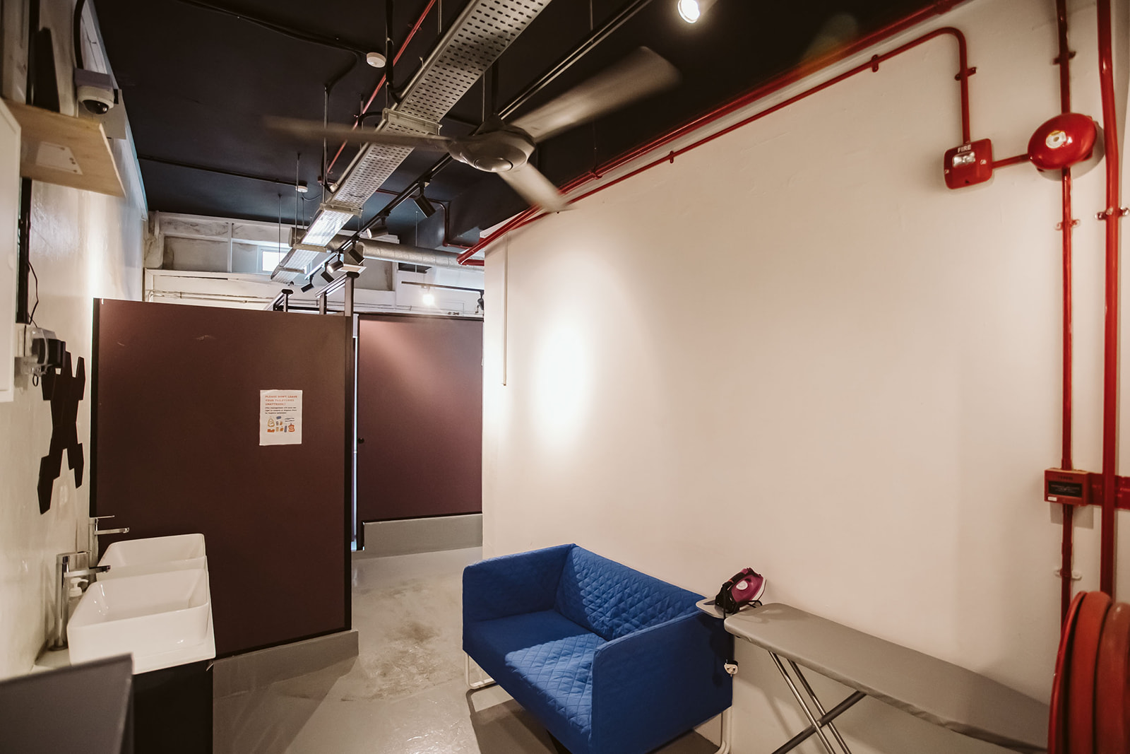 Washroom Area 01